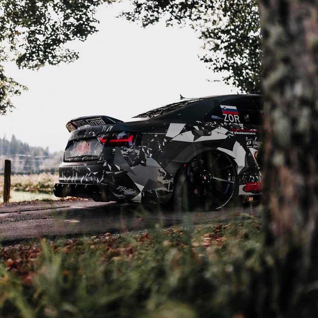 除了夸张我已经不知道用什么词语形容这台奥迪S5了!