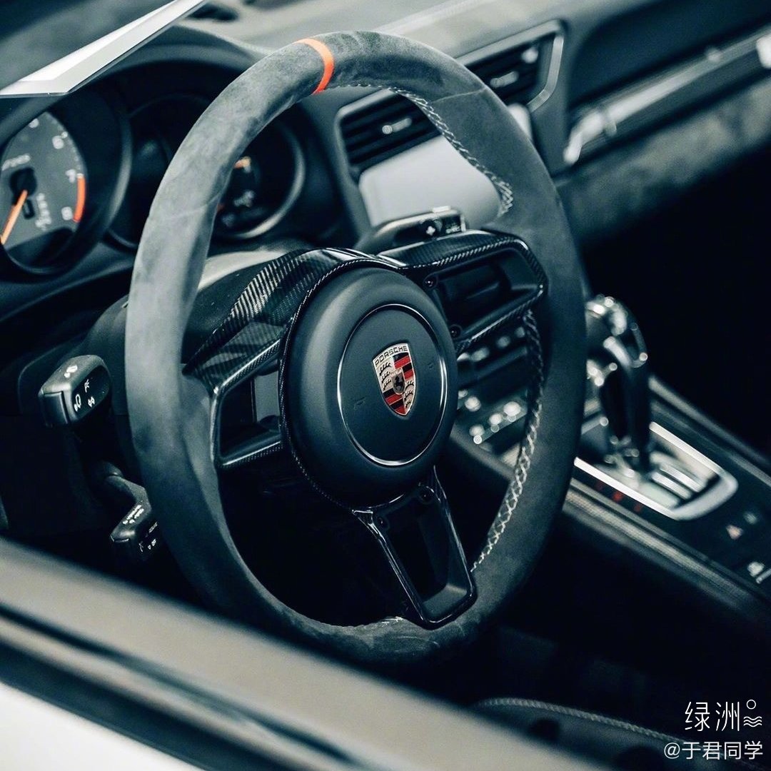 能合法上牌的赛车 保时捷911 GT2 RS