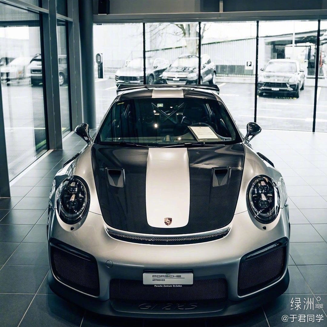 能合法上牌的赛车 保时捷911 GT2 RS