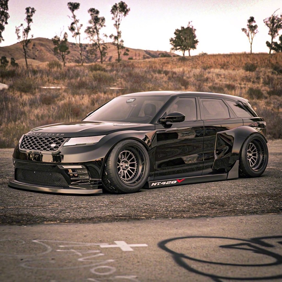 两台不务正业的SUV!明显奥迪Q8更帅啊!