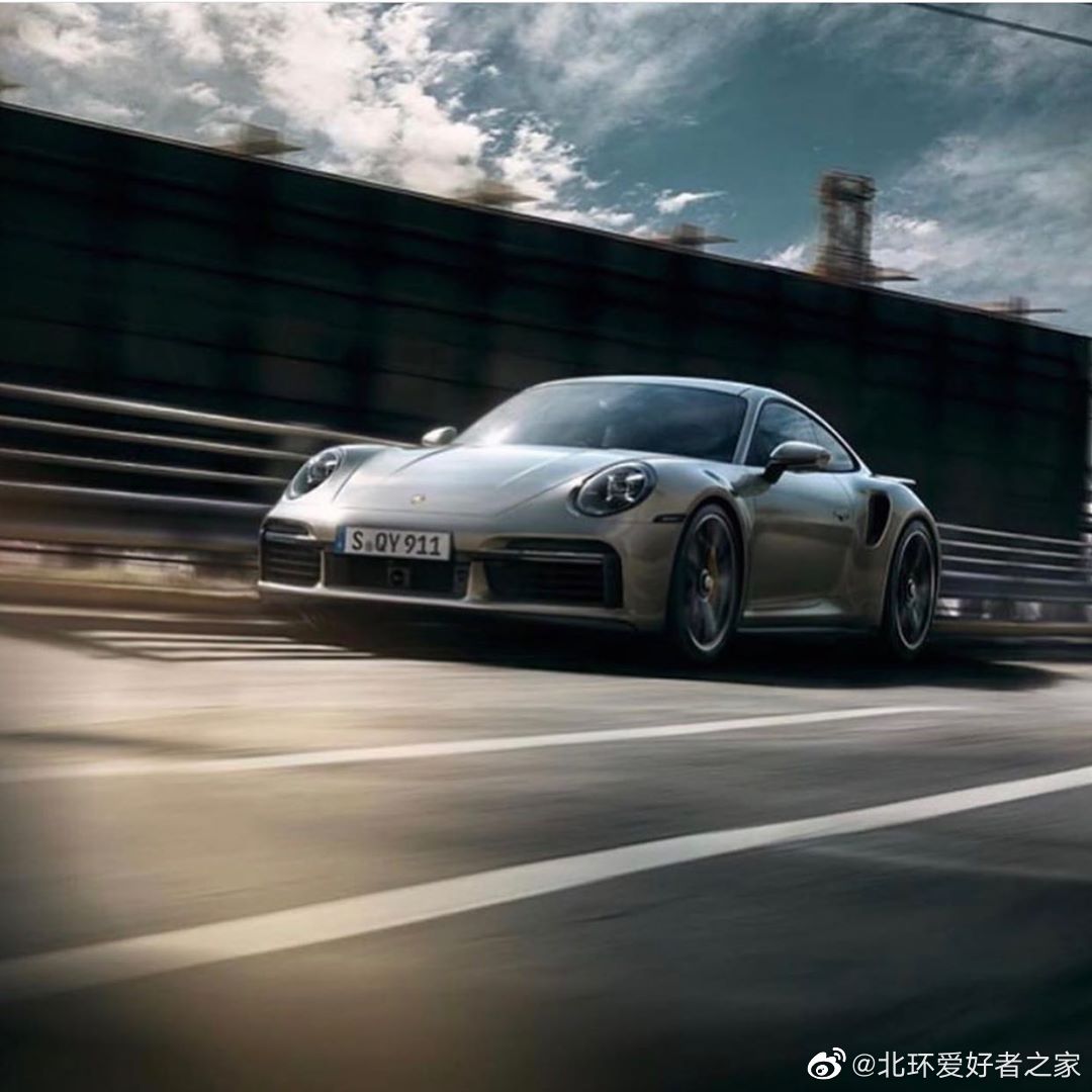 2020款保时捷911 Turbo系列要来了,敞篷版也在列!