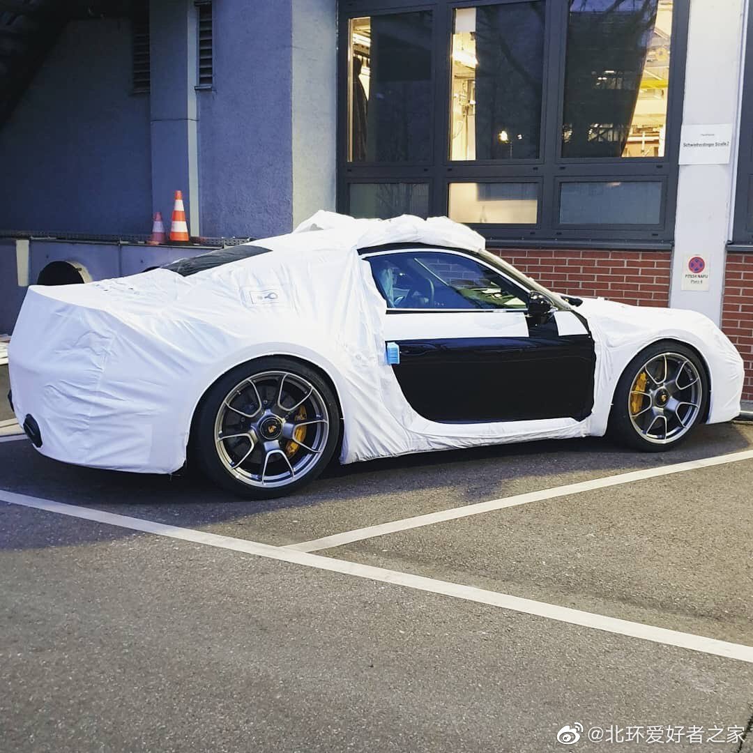 2020款保时捷911 Turbo系列要来了,敞篷版也在列!