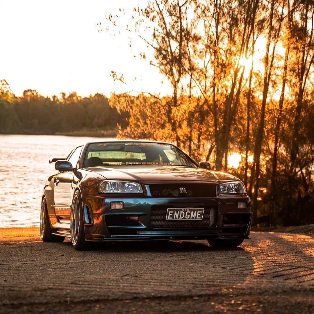 向阳而生的东瀛战神，NISSAN GT-R R34！