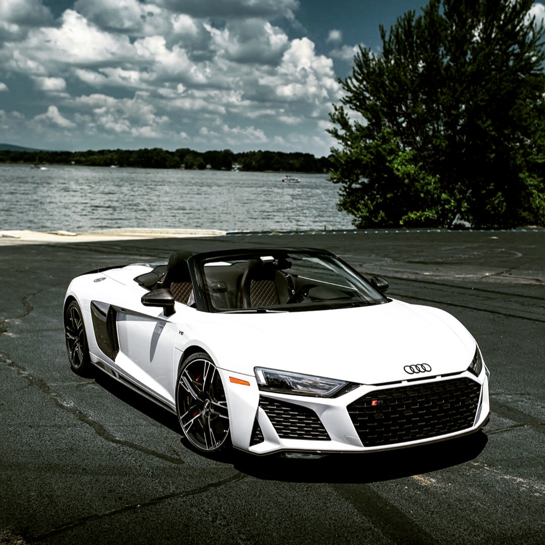 Audi家族靓仔之一 5.2L V10自然吸气发动机  Audi R8 Spyder