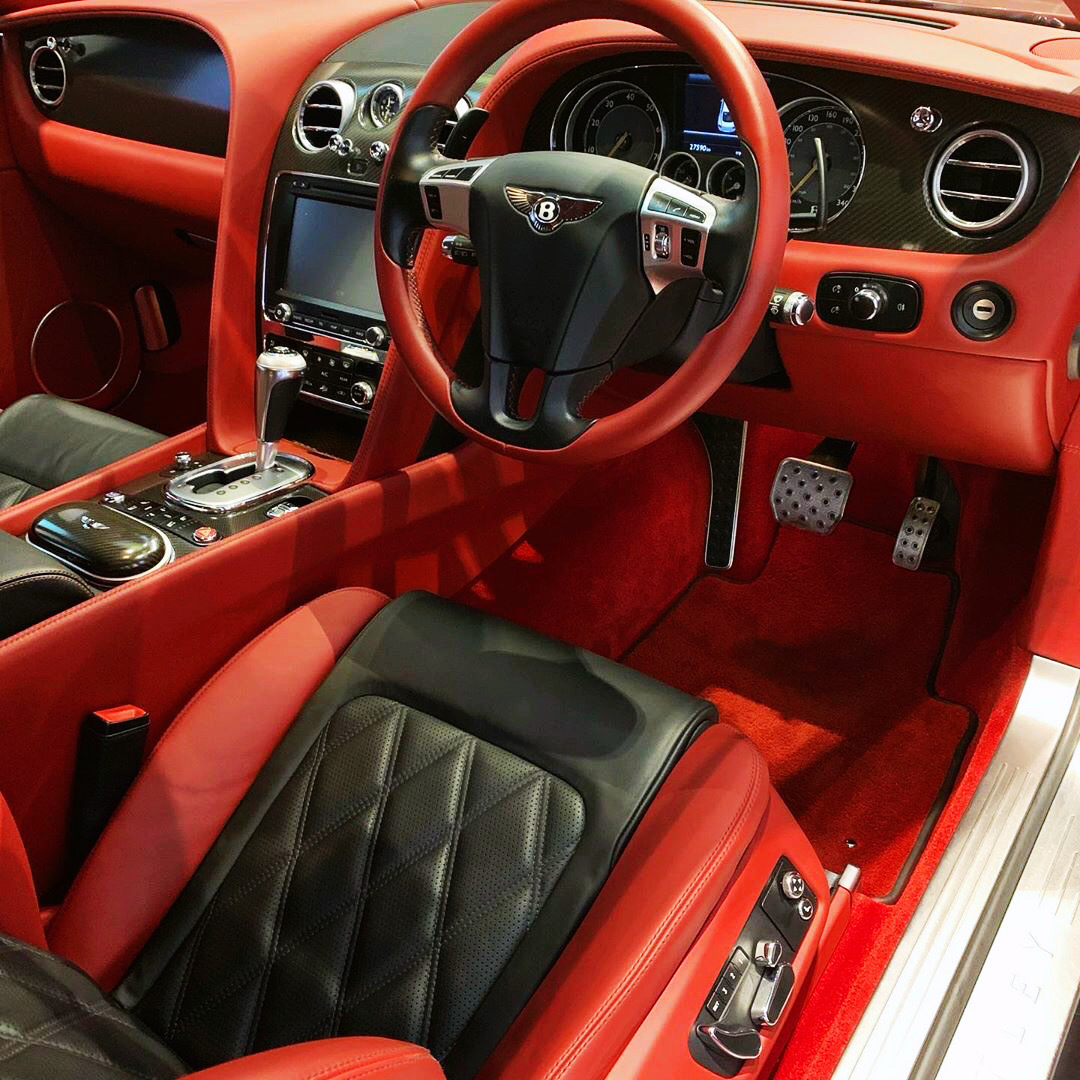 人不能没有梦想，或许哪天真的会实现！ Bentley Continental GT
