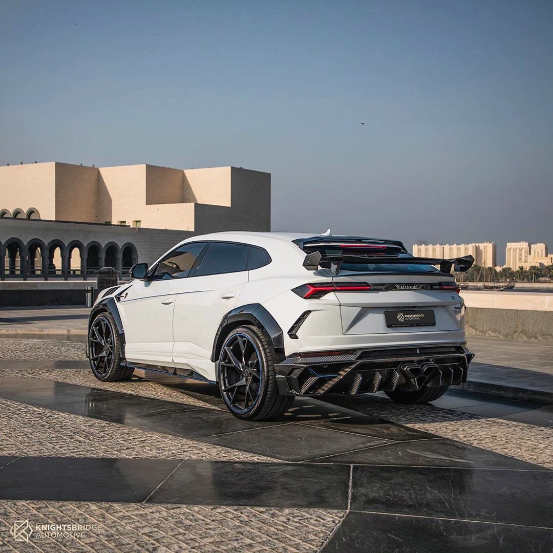 晚安 Mansory Lamborghini urus 汽车视觉 (兰博基尼)