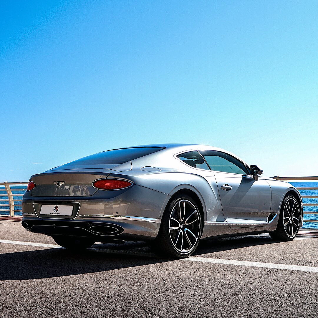 Bentley Continental GT W12,不错的选择!汽车美图 (宾利)