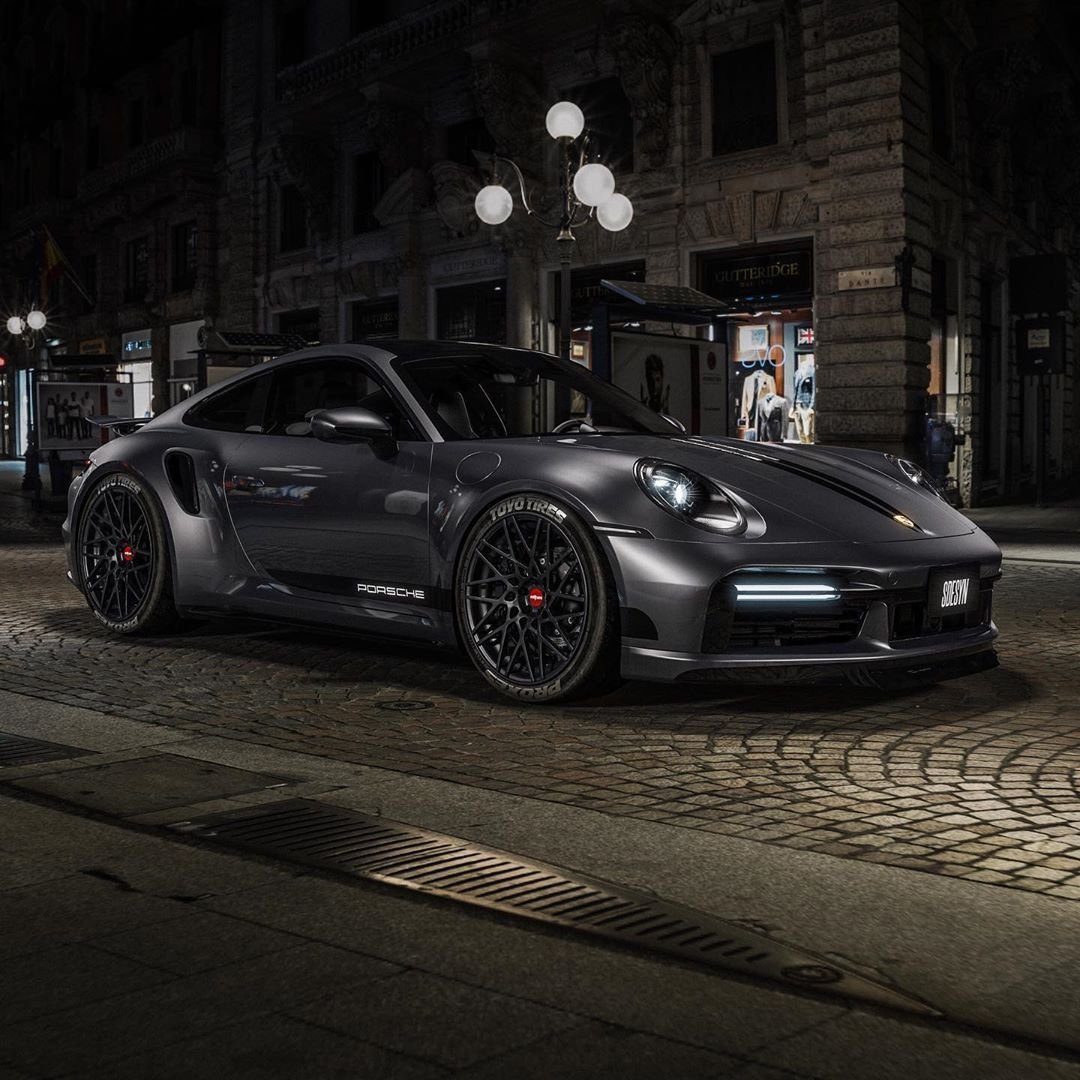 保时捷911 Turbo S,可快可舒服的911