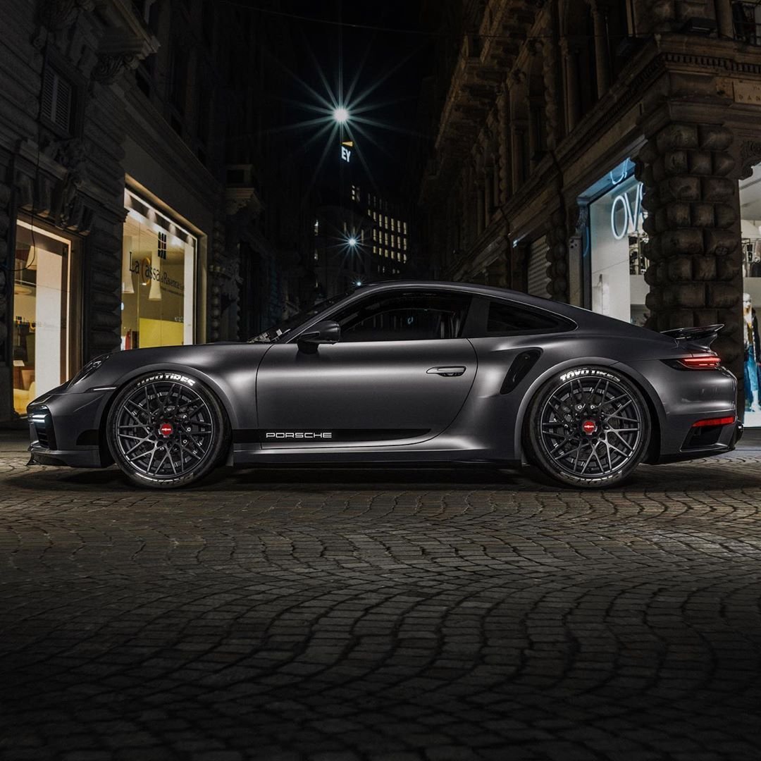 保时捷911 Turbo S,可快可舒服的911