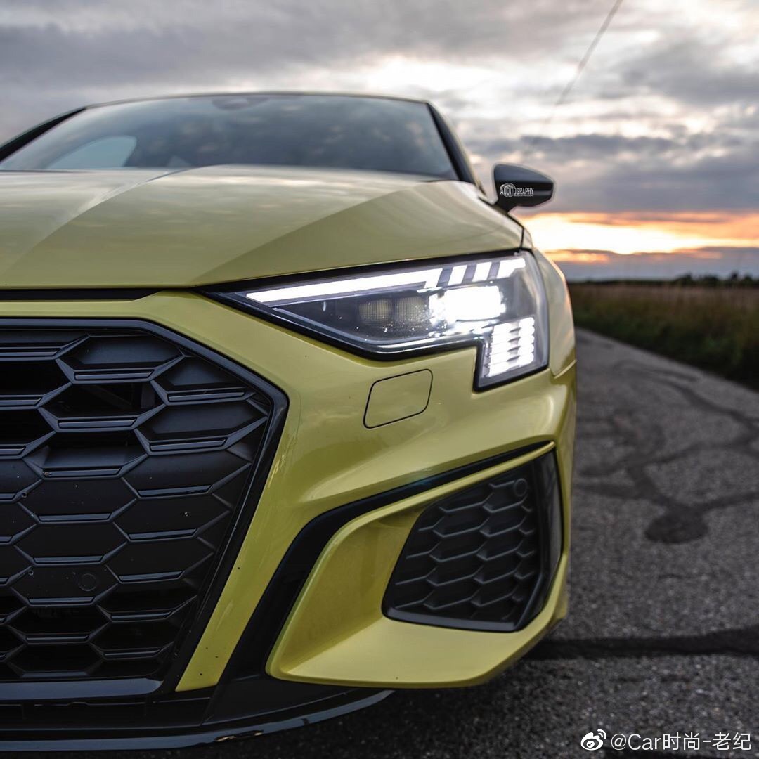 奥迪最便宜的小钢炮,海外新款奥迪S3实拍,310马力+全时四驱