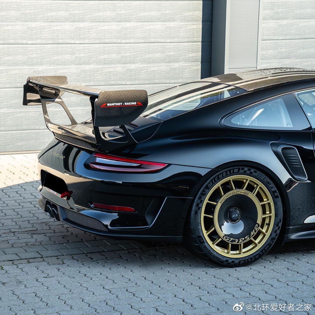 保时捷911.2 GT3 RS MR，纽北神器你会怎么配色？