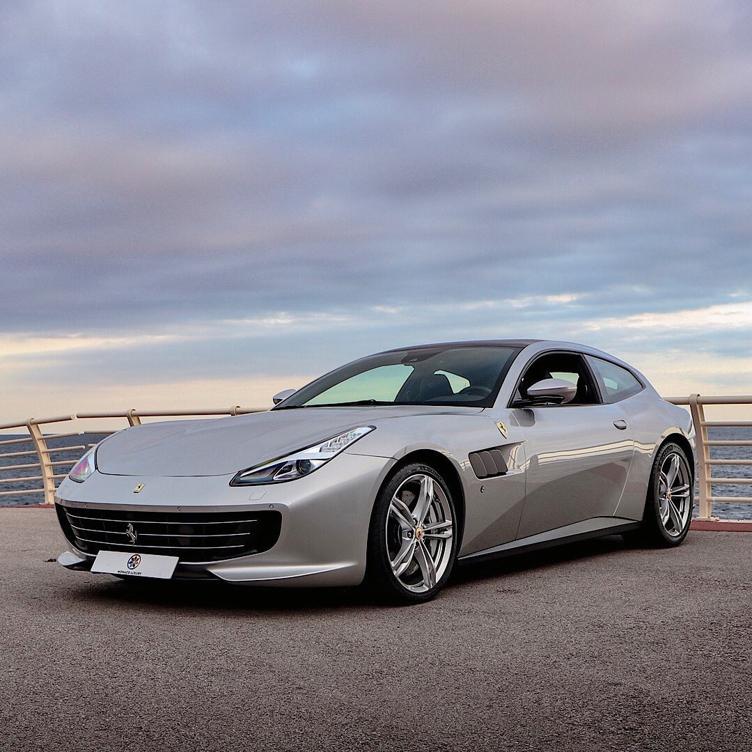 Ferrari GTC4 Lusso,越来越喜欢，只可惜要停产！