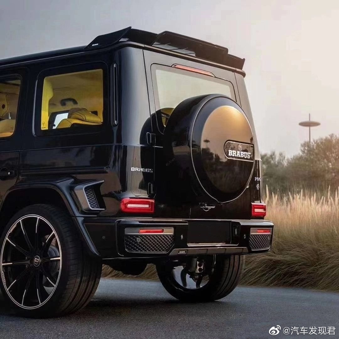 汽车美图抢先看：百奔之王 BRABUS 700G