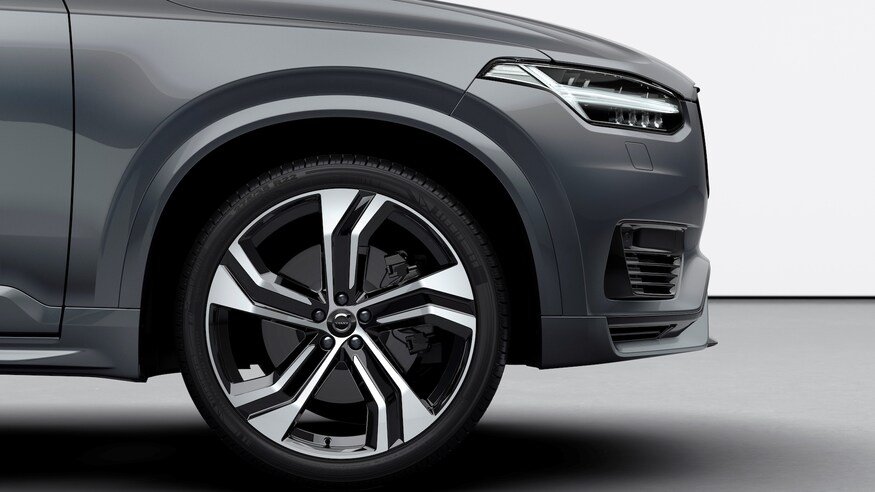 2021款沃尔沃XC90/S90/V90/V90 Cross Country更具瑞典特色。