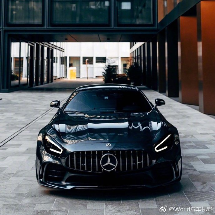 以后AMG GT就是我的奋斗目标了!