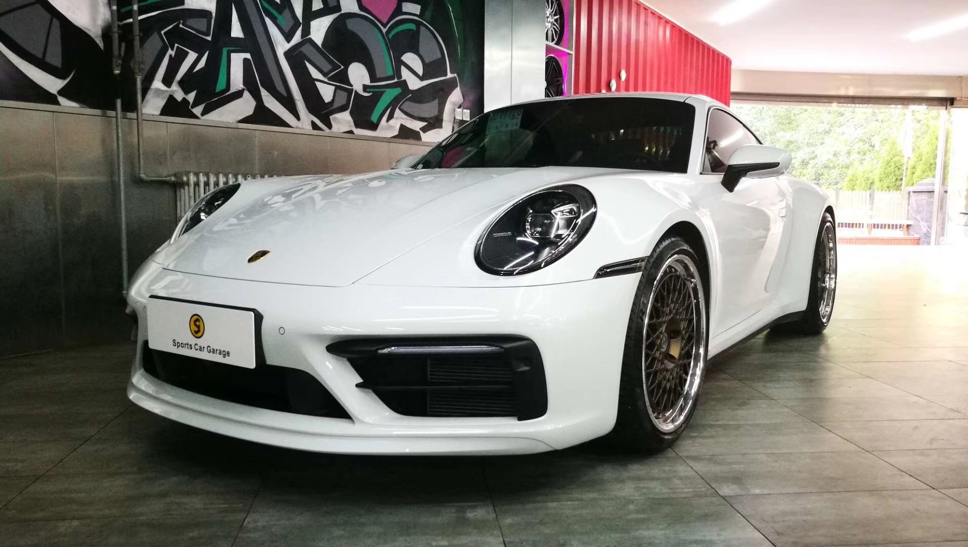 Porsche 992升级HRE VINTAGE 501，非一般的时尚潮流和复古风格