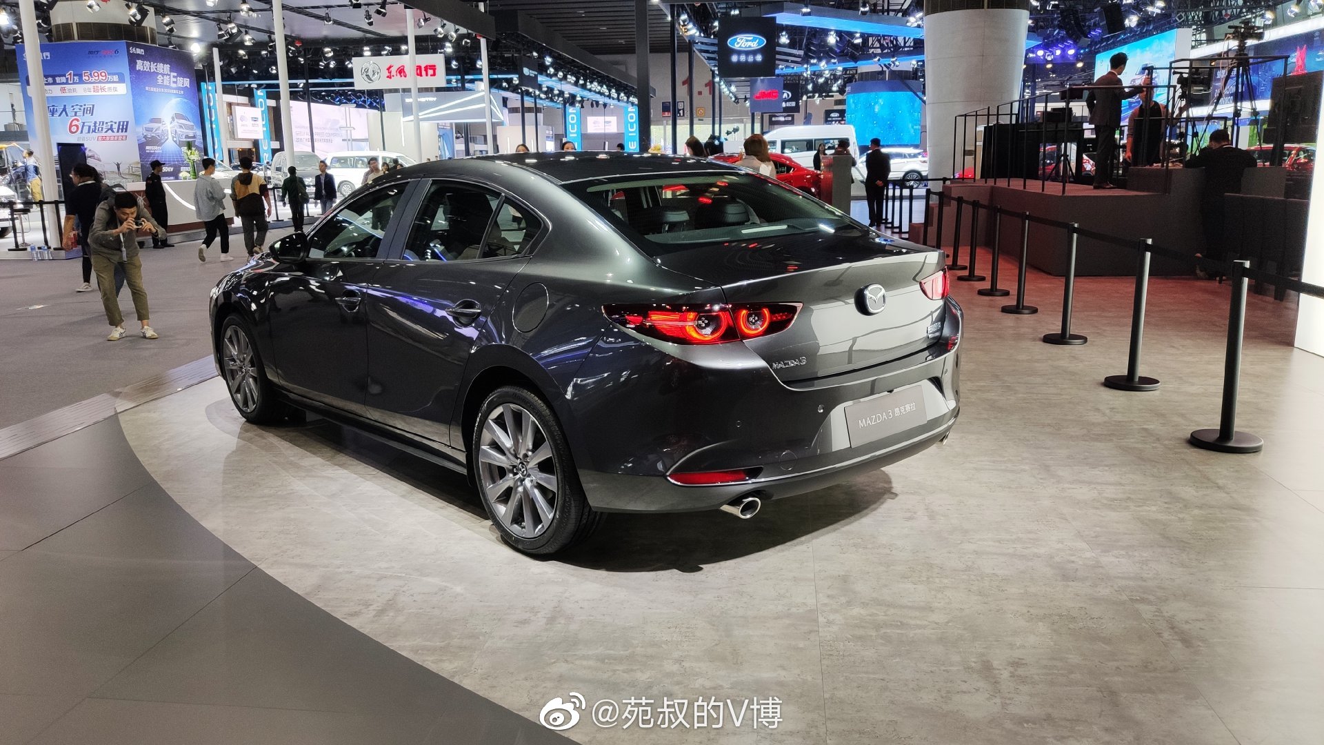 马自达展台,新款CX-4,新款马自达6个全新马自达3。