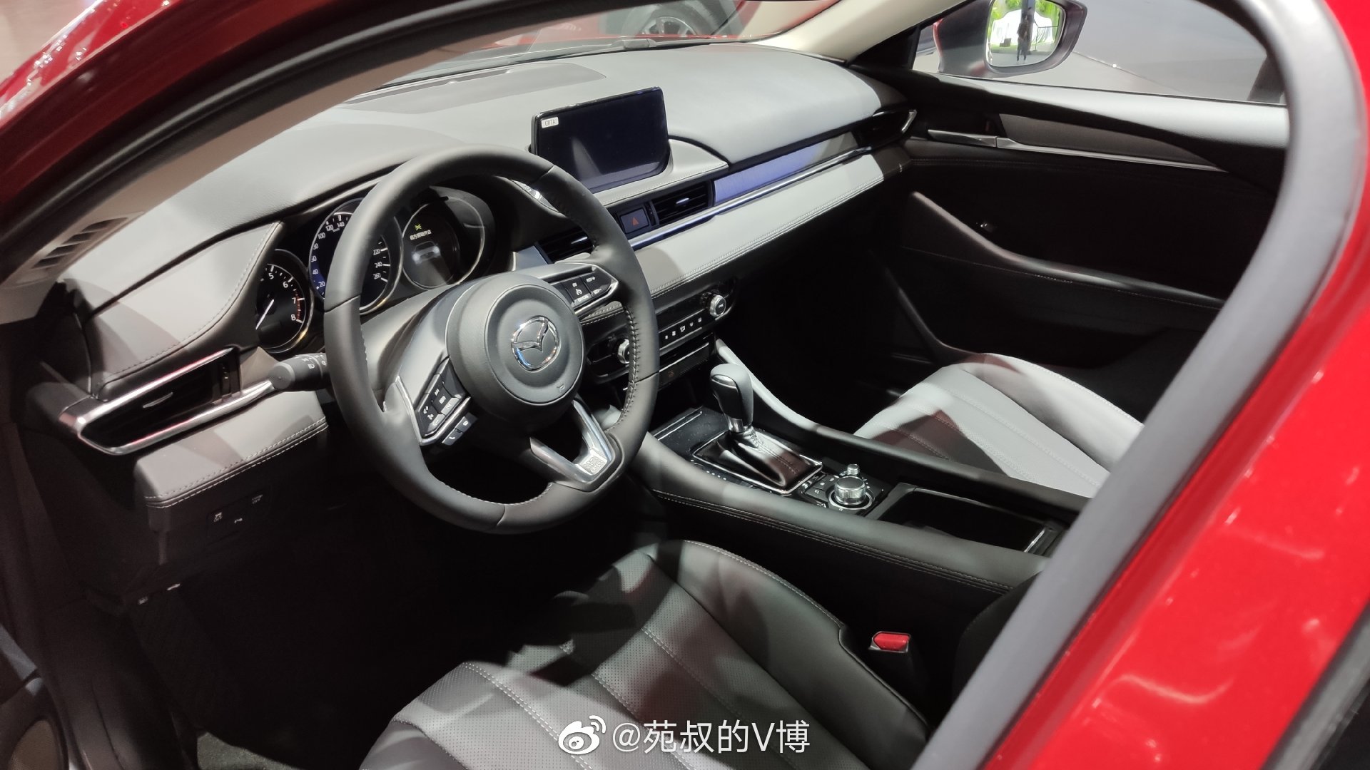 马自达展台,新款CX-4,新款马自达6个全新马自达3。