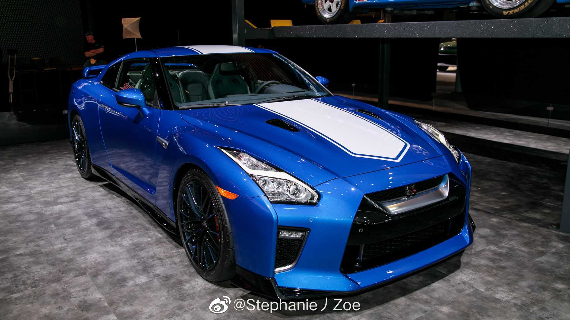日产GT-R 50th Anniversary Edition经典的Bayside Blue颜色