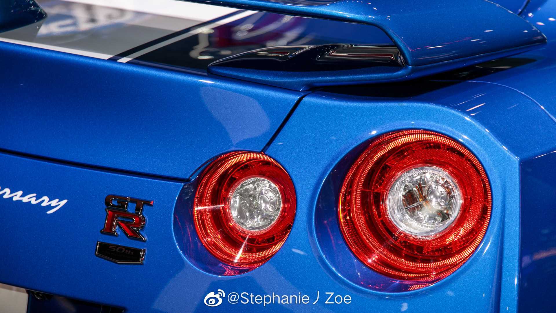 日产GT-R 50th Anniversary Edition经典的Bayside Blue颜色
