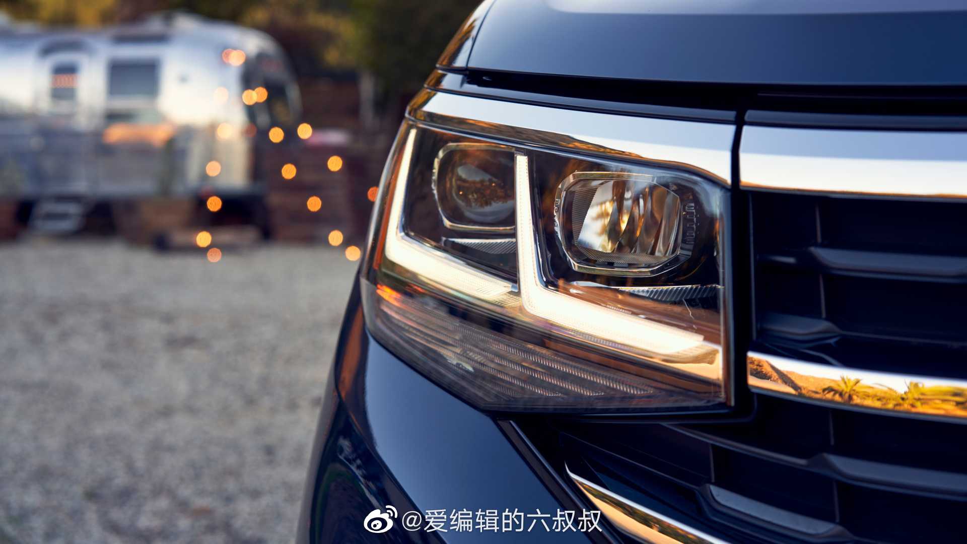 美版的途昂,中期改款,属实有些黑帮既视感啊!!!