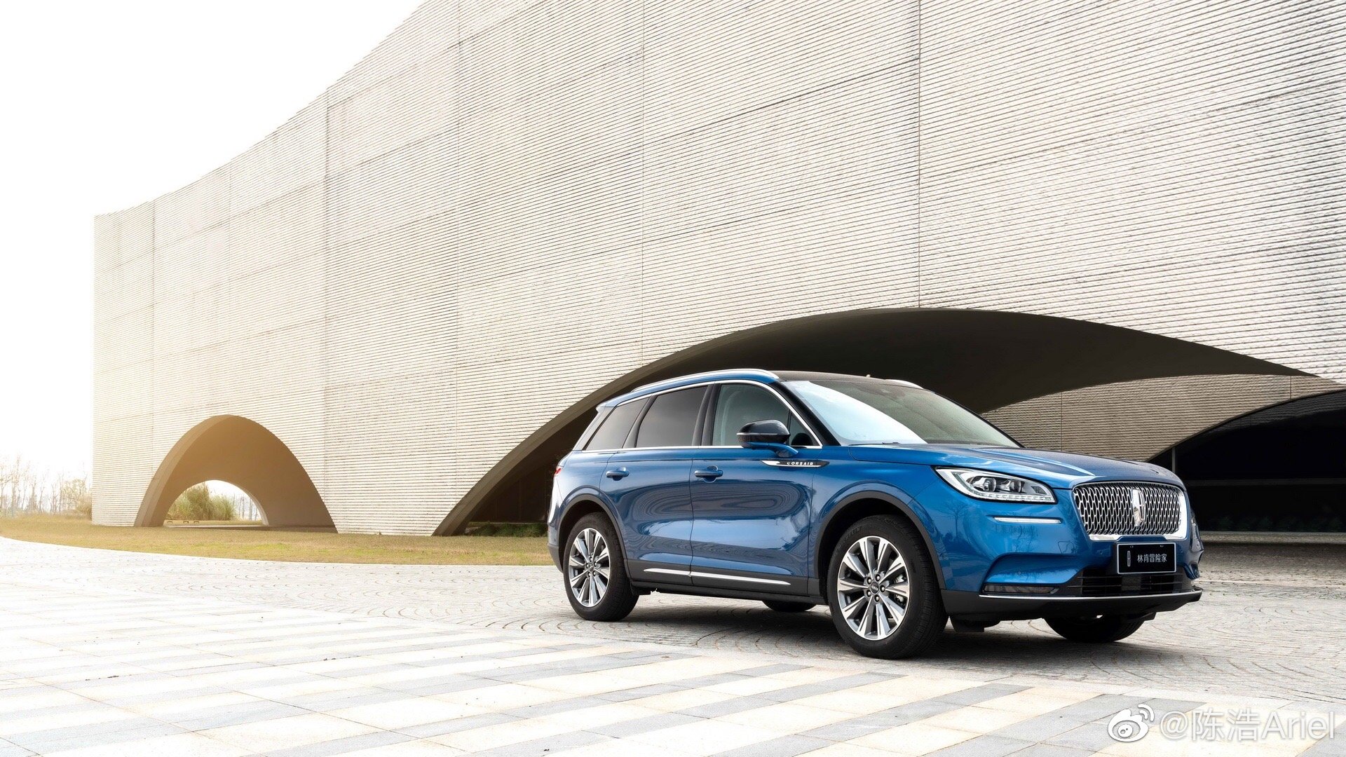 今晚林肯采用新颖的云直播方式上市发布了新车型:冒险家