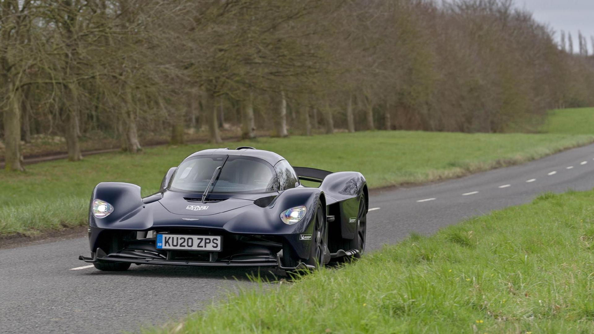 Aston Martin Valkyrie，这组照片细节很清晰~