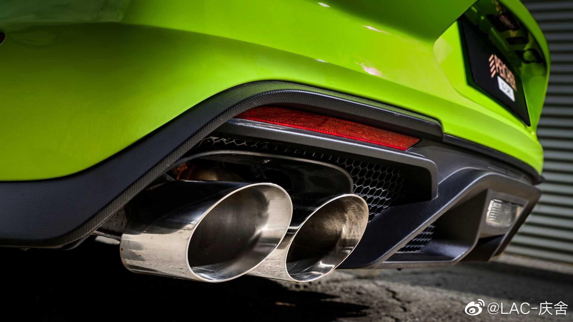 汽车美图赏析：福特野马谢尔比GT500