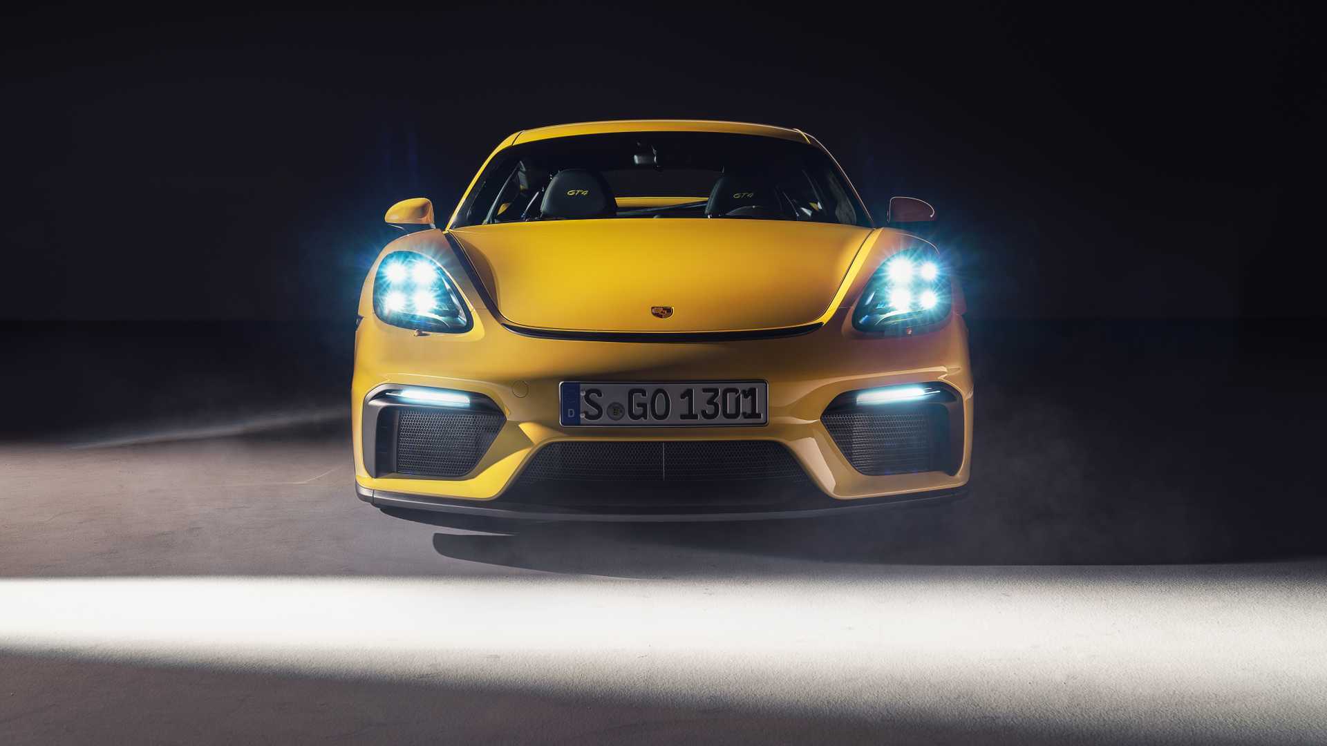 Porsche Cayman GT4，想知道，有没有人会选它而不选911？