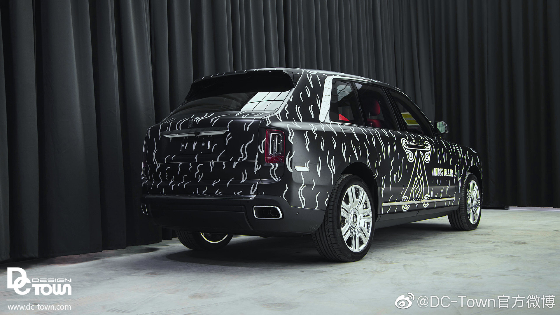 DC出品: 劳斯莱斯库里南 整车LVMH旗下阿贝酒主题彩绘