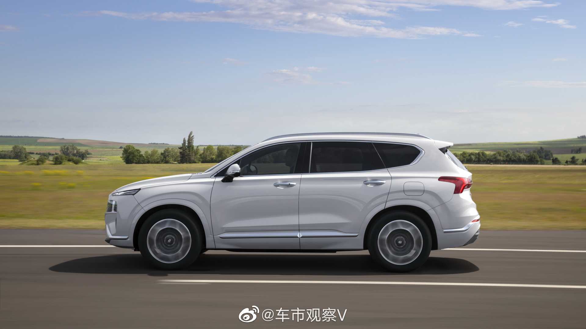2021 Hyundai Santa Fe,这个中网设计太个性了.