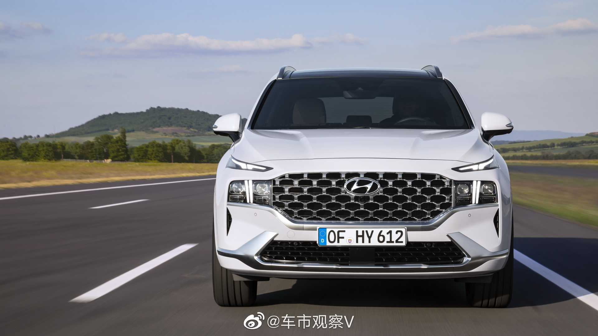 2021 Hyundai Santa Fe,这个中网设计太个性了.