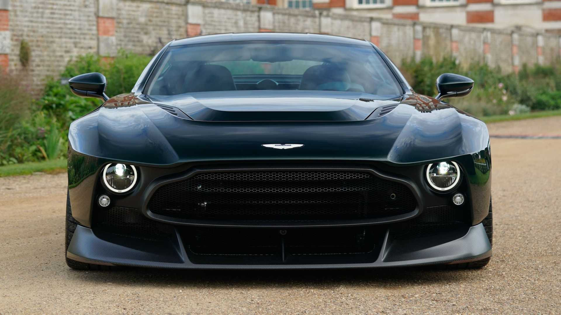 aston martin,aston martin dbx 分享图片 汉普敦宫,1/1 aston martin victor by q(公路车)
