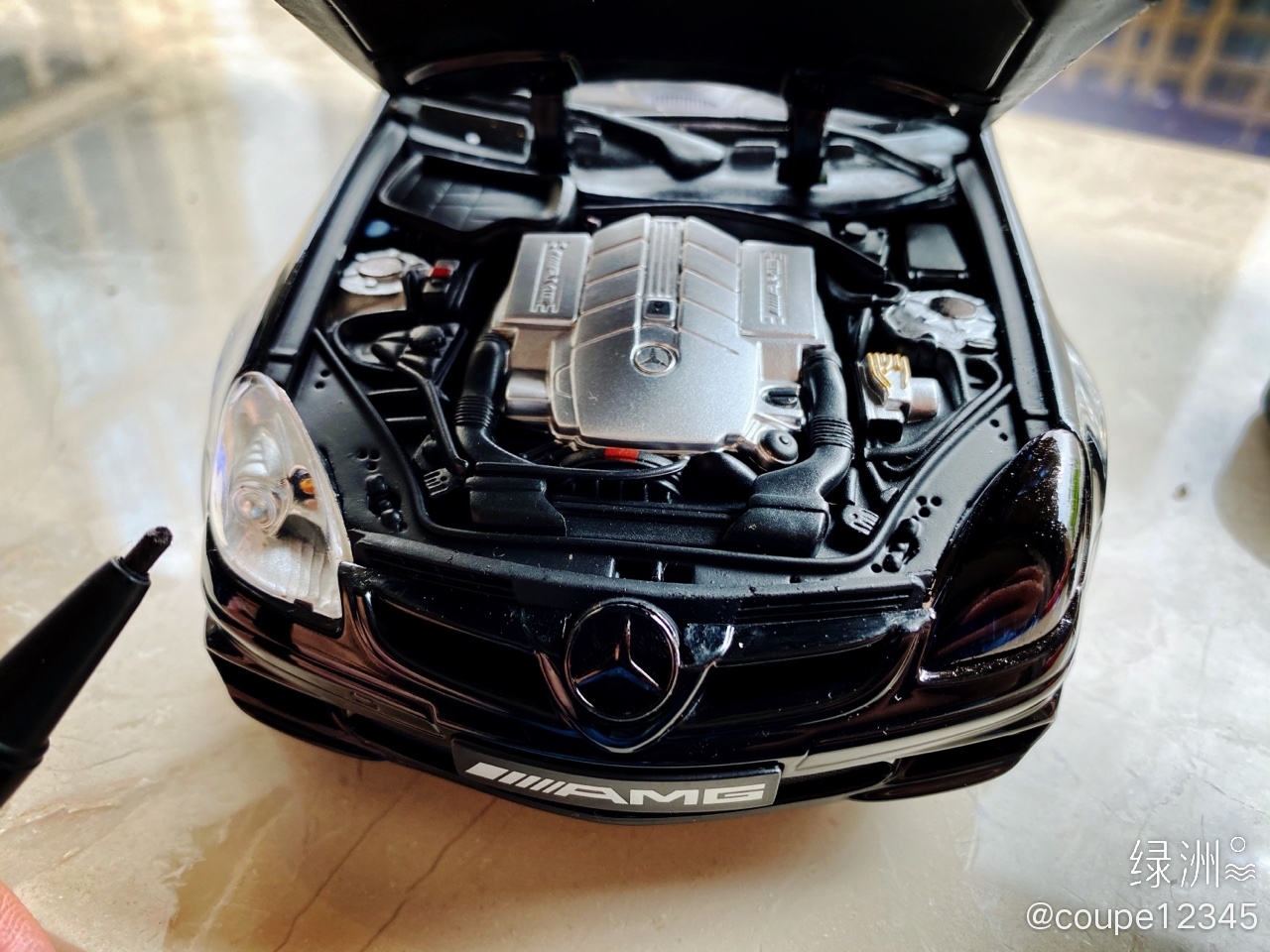 AMG SLK:硬核跑者!舍我其谁!