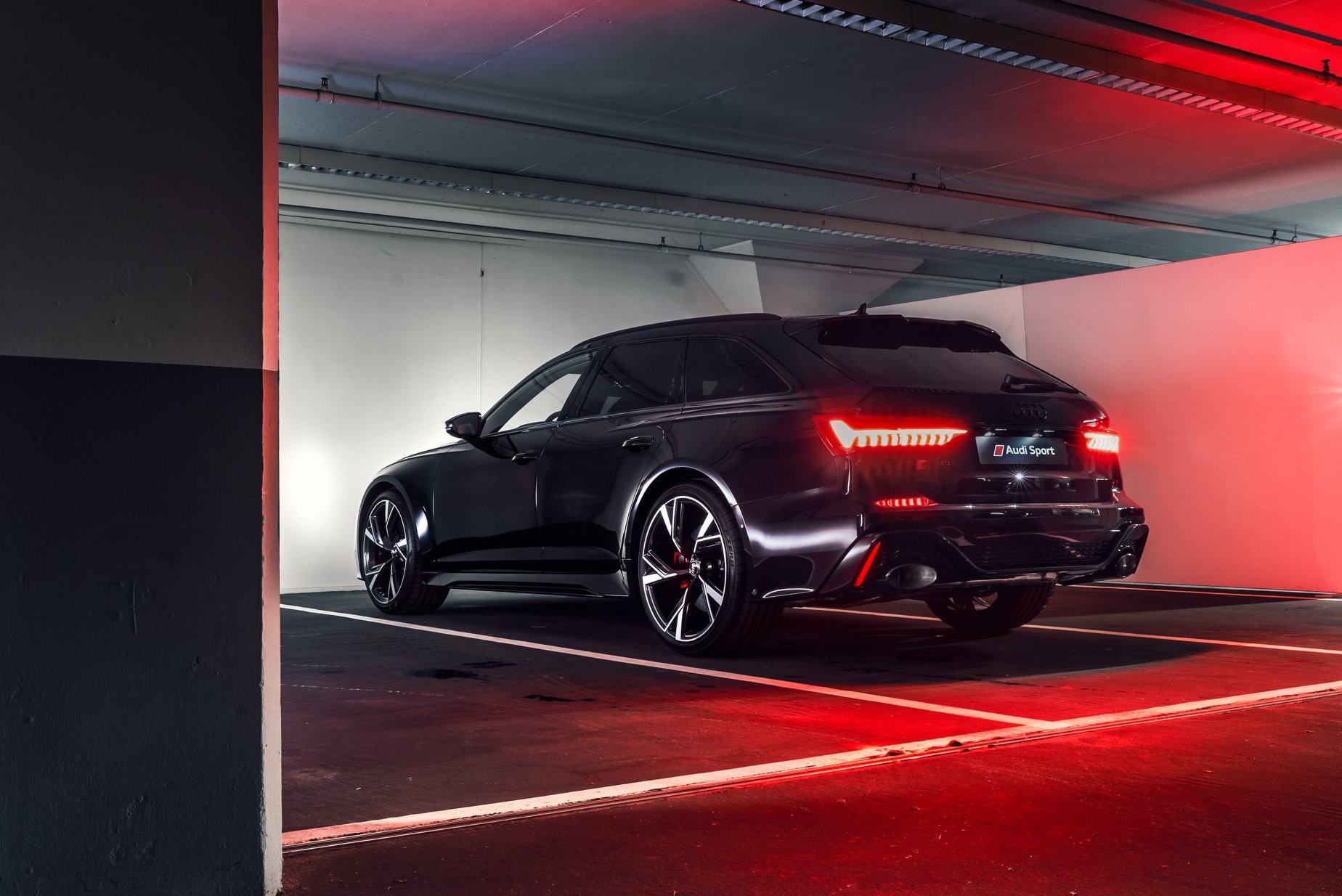 人生有了新的目标:奥迪RS6