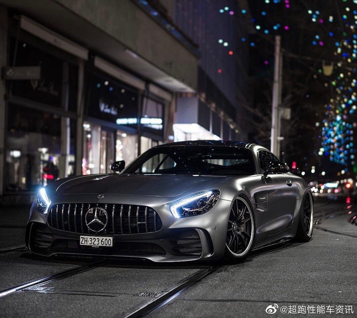 6 这样的奔驰amg gt系列你们喜欢吗?