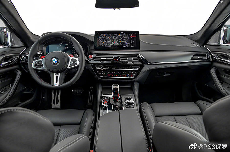 宝马M5:竞技大神!不服来辩!