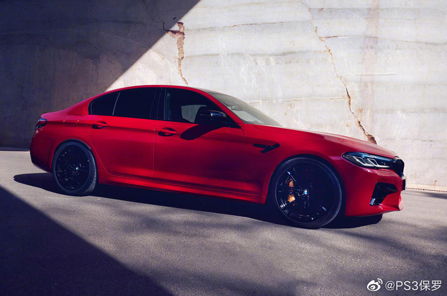 宝马M5:竞技大神!不服来辩!