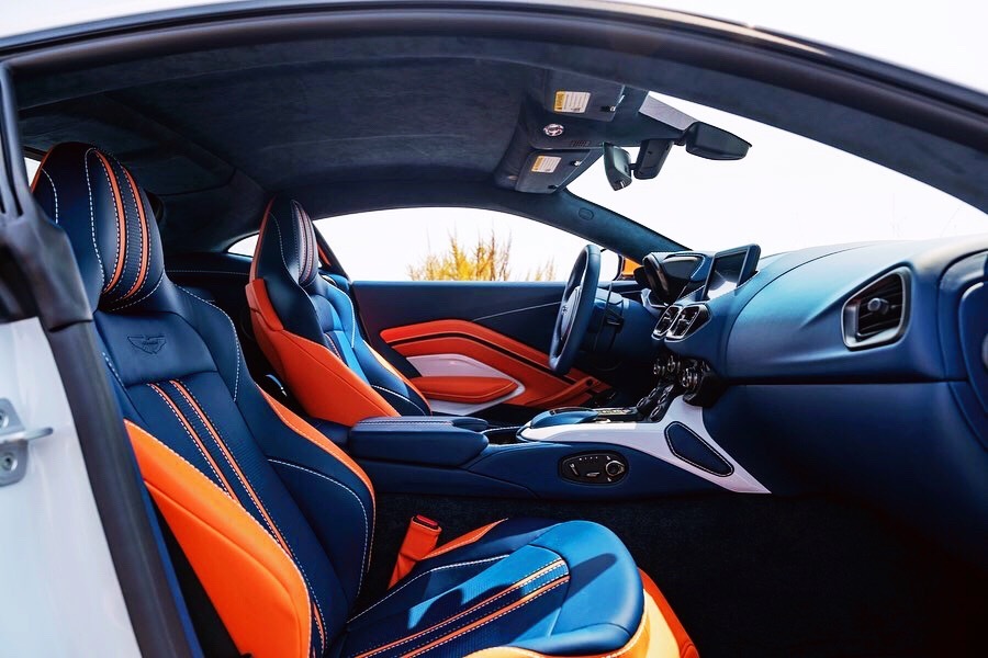 精美汽车图集:午饭时间 Aston Martin