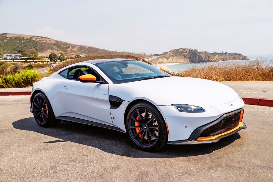 精美汽车图集:午饭时间 Aston Martin