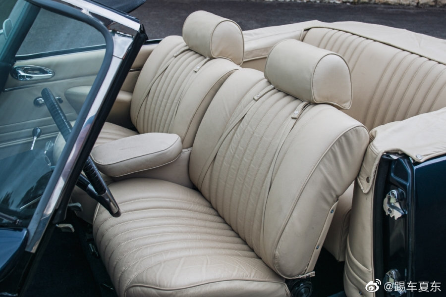 汽车美图赏析:雪铁龙DS敞篷原厂一共1365辆