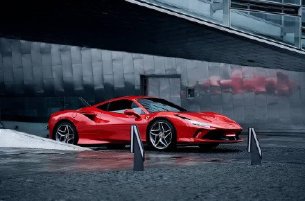 “法拉利 F8 ” 红色恶魔再次降临,带你享受秋风飒爽