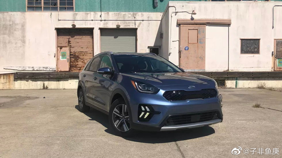 2020款起亚Niro PHEV插电式混合动力,颜值挺高的!