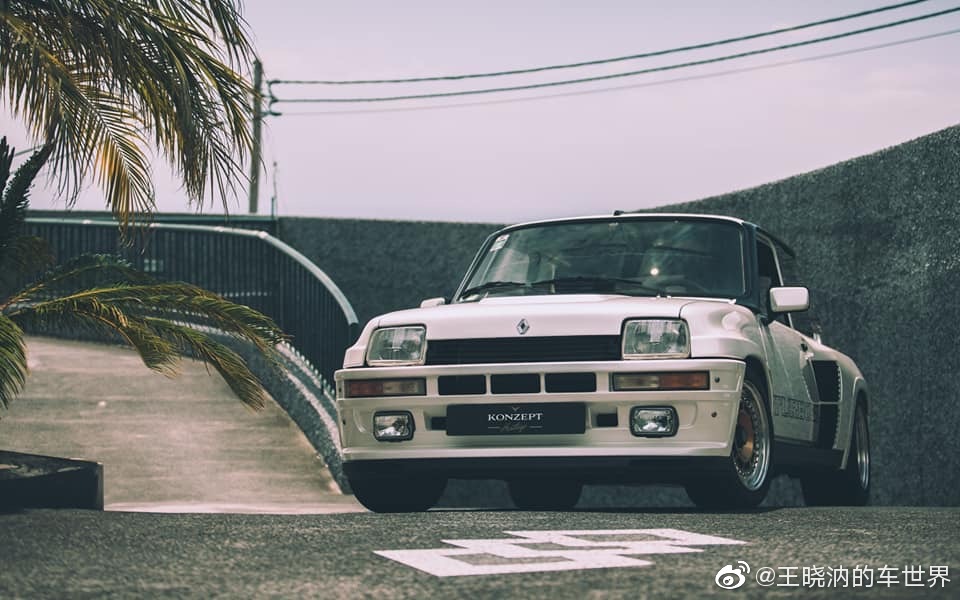 1984 Renault 5 Turbo 2 曾經的經典啊......