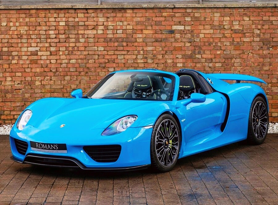 Porsche 918 Spyder，唯一还没见过真身的三神。期待……