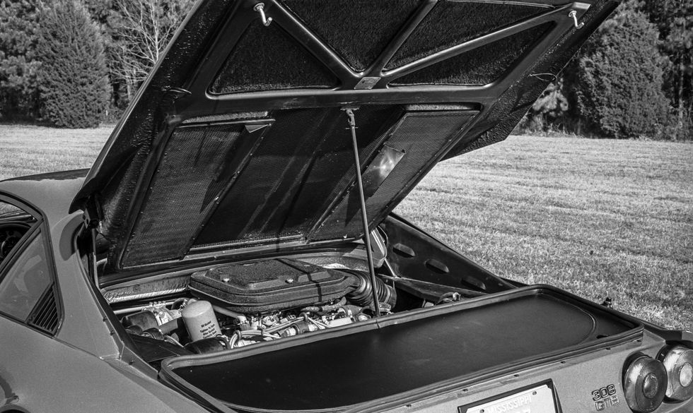 1977年的法拉利308 GTB,不被时间磨灭的经典