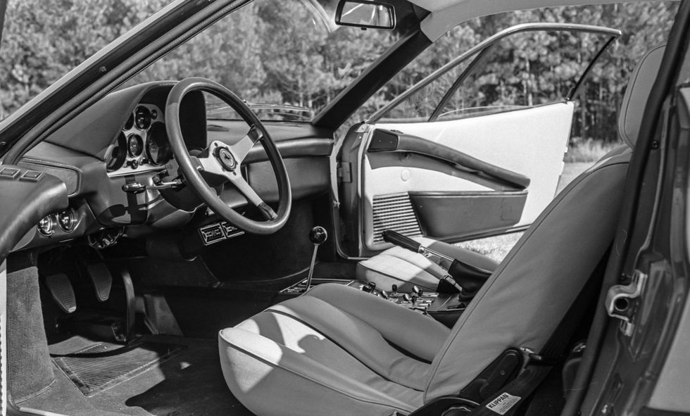 1977年的法拉利308 GTB,不被时间磨灭的经典