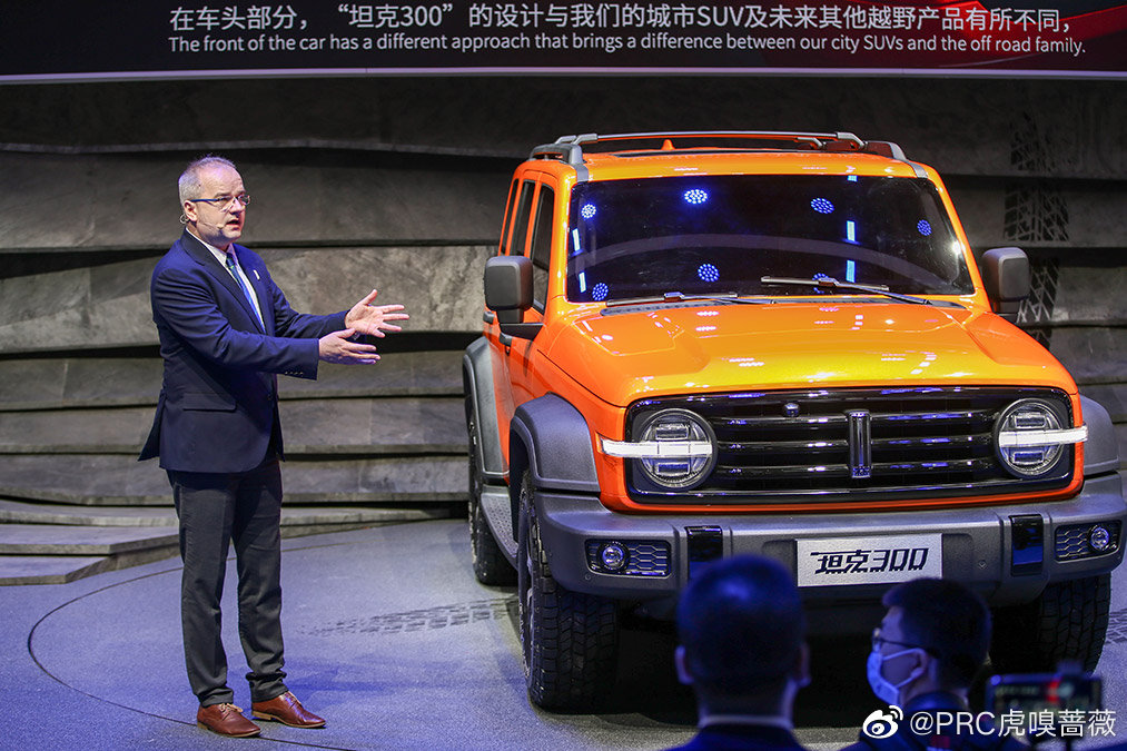 如履平地,所向披靡!坦克300 用豪华与科技让越野触手可及。