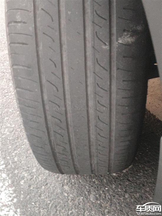 比亚迪宋PLUS新能源前轮吃胎偏磨严重