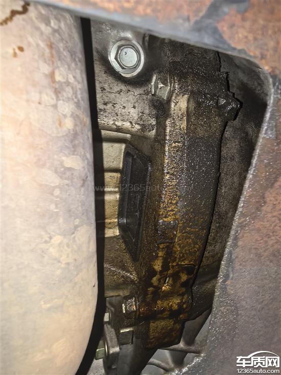 广汽丰田汉兰达<em>曲轴</em>油封漏油 要求处理